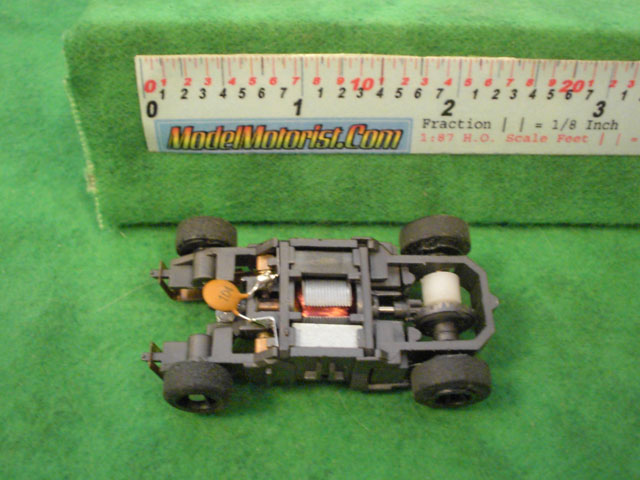 Top view of Mattel HPX2 Harry Potter HO Slot Car Chassis